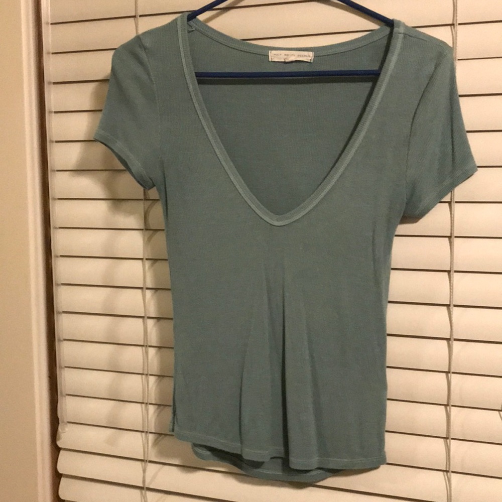 Green crop top